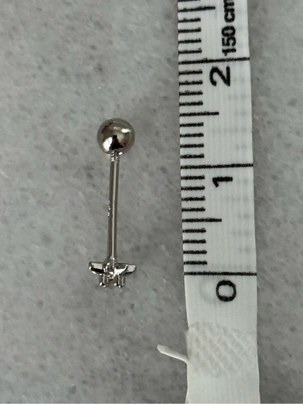 Silver Crystal Star Burst Cartilage Earring   Brand New